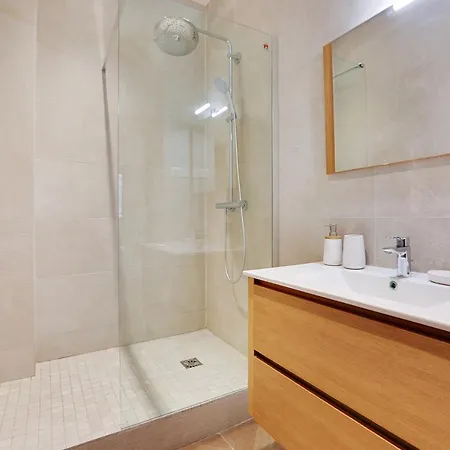 Spacious - 4br-10p - Place De La Republique Παρίσι