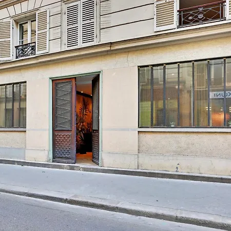 Spacious - 4br-10p - Place De La Republique Apartment *